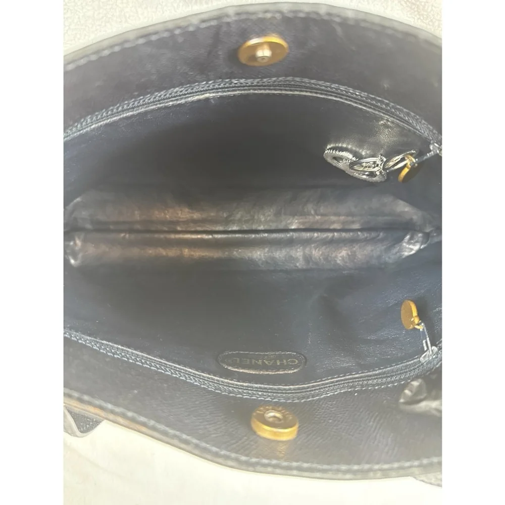 Authentic CHANEL Black Grained Calfskin Shopping Tote - Picture 11 of 15